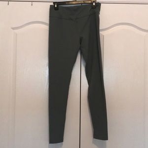 Danskin green leggings